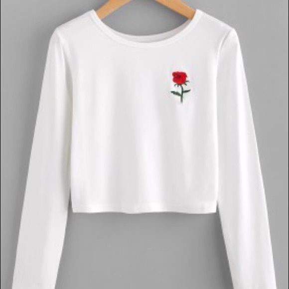 Tops - •4 for $20 White Rose Long Sleeve Crop Top